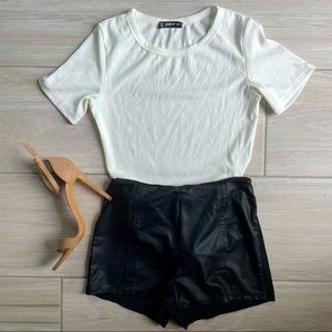 White Ribbed T Bodysuit S